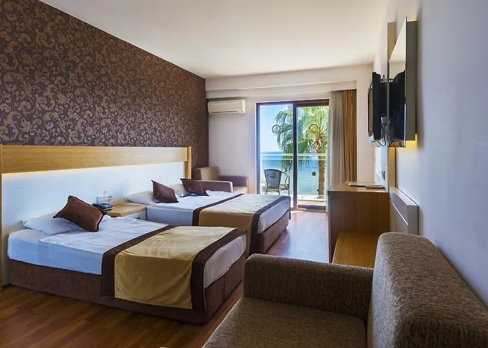 Hotell Eftalia Downtown 4*