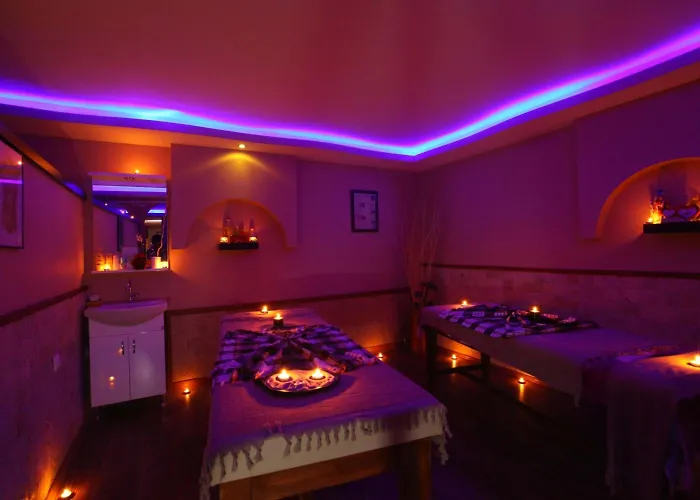 Eftalia Downtown Hotell 4*