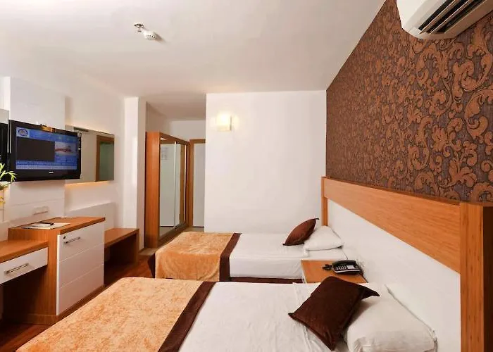 Eftalia Downtown Hotell 4*