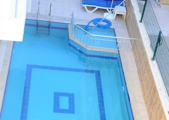 Hotell Eftalia Downtown 4*